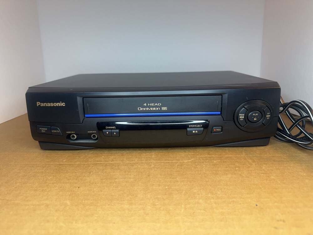 Panasonic Omnivision 4 Head VHS VCR Model PV-V4021 Blue Line Tested